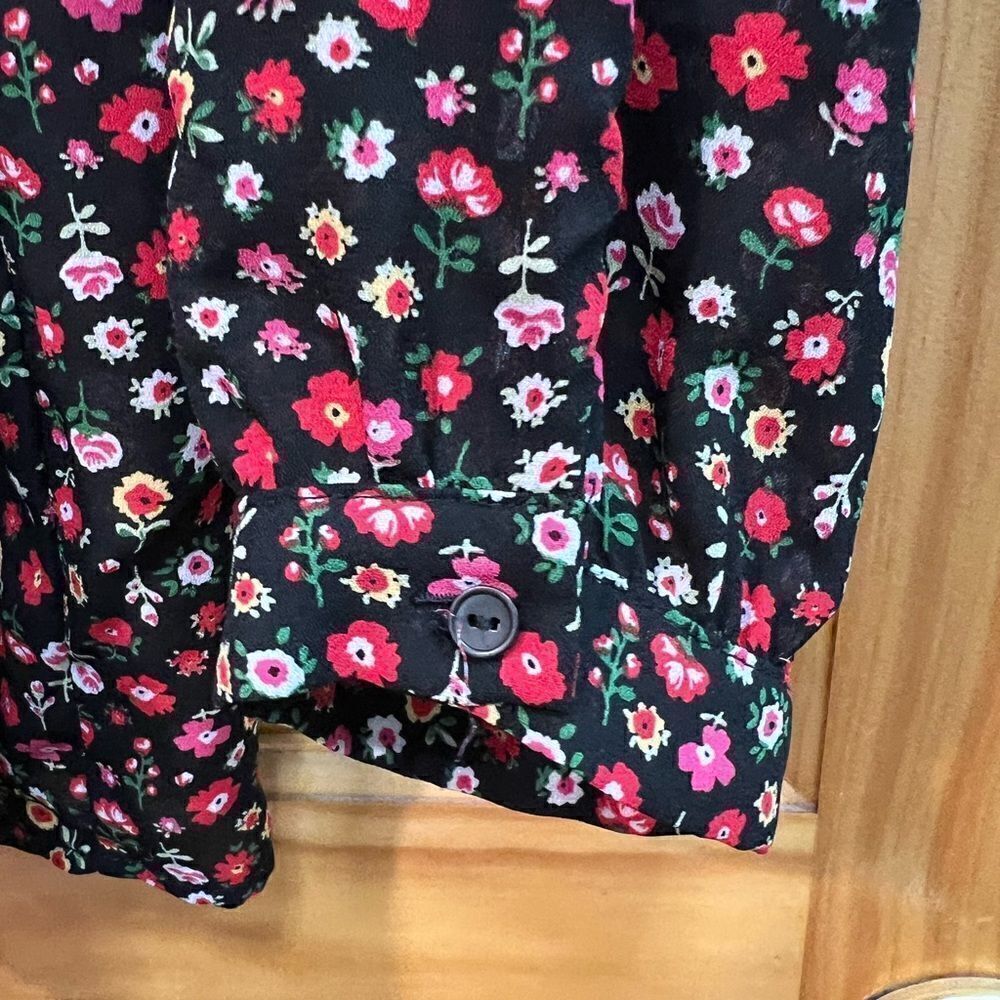 Gibson size XS floral button down blouse - Picture 3 of 7